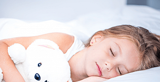 Çocuklarda uyku sorununa altın öneriler