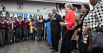 Başbakan'ın dansı Afrika gezisine…